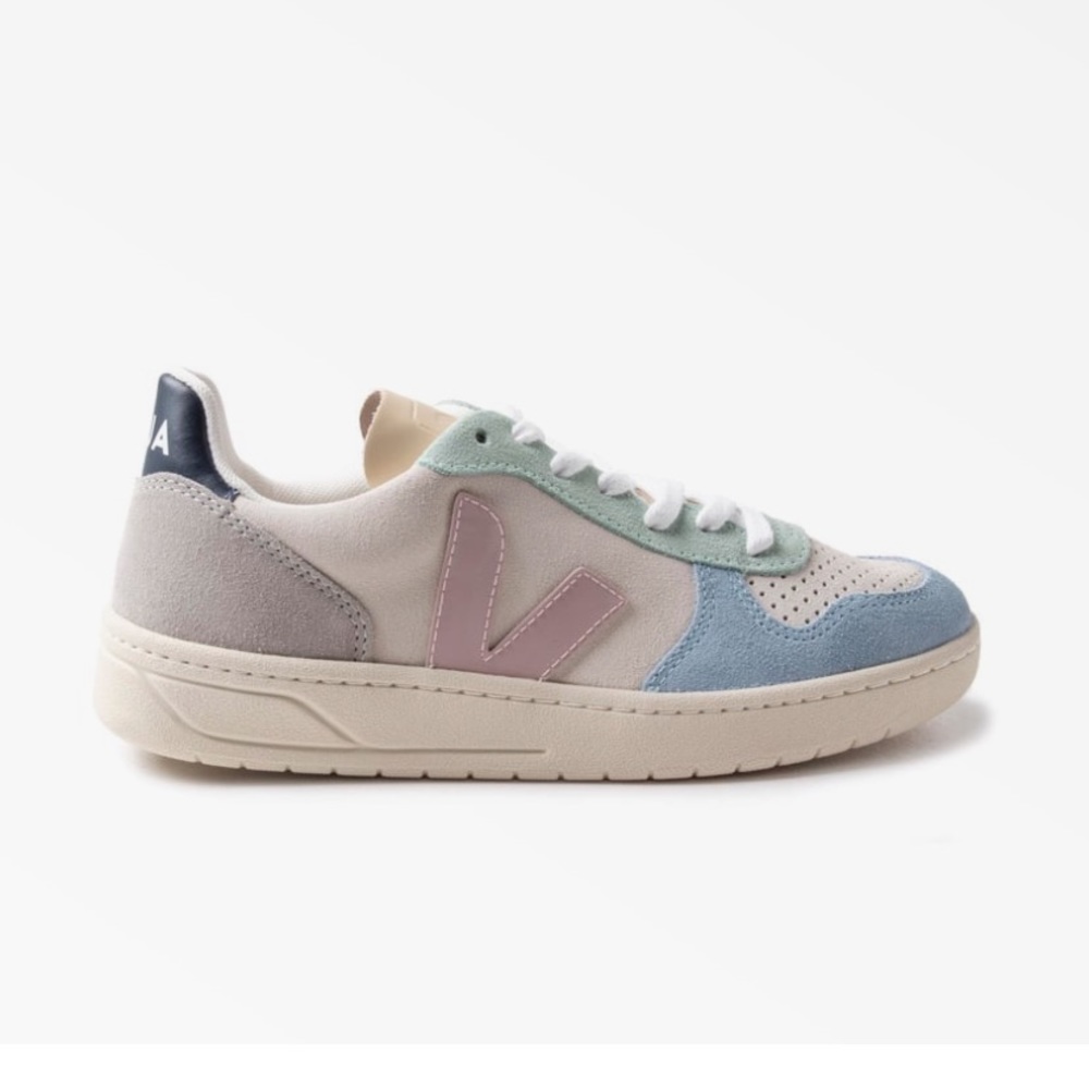 Veja V-10 Sneakers in Multi Natural Babe